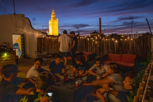 塞维利亚大教堂青年旅舍（Hostel One Catedral Sevilla