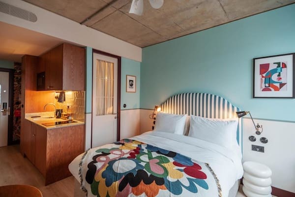 Room2 Hometel